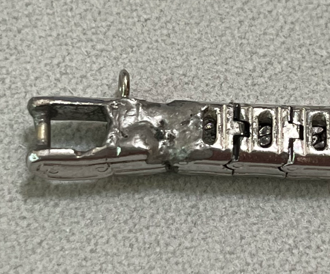 Ciner Tennis Bracelet
