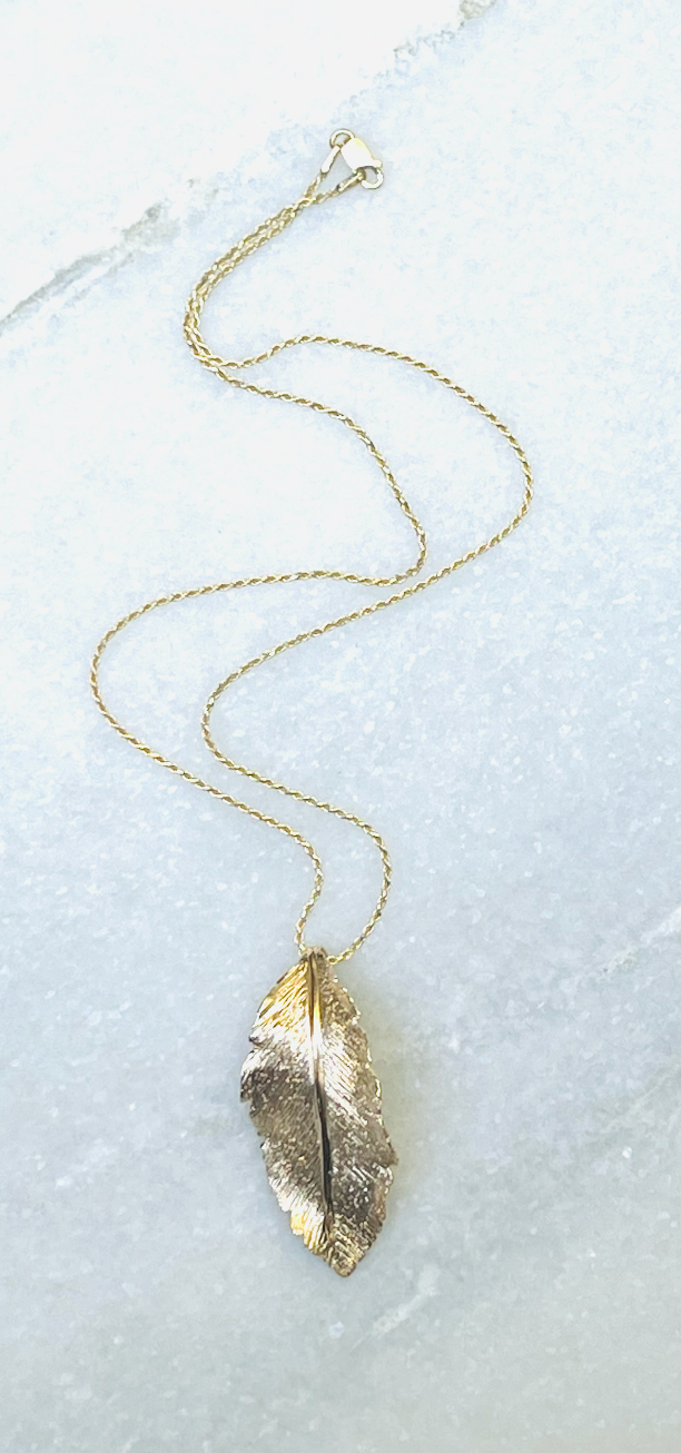 Italian Leaf Pendant Necklace
