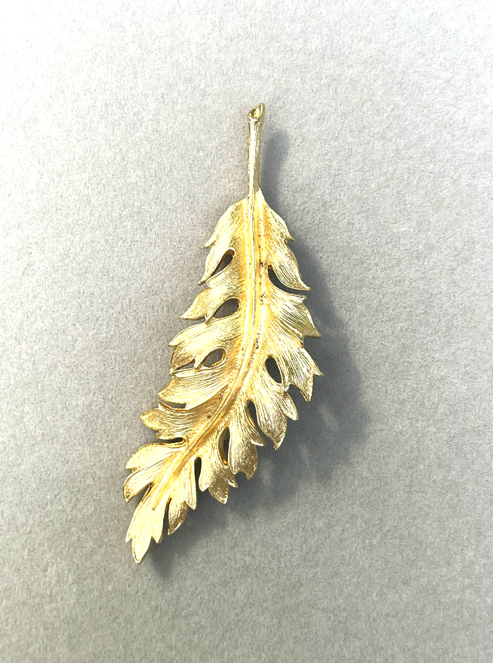 Coro 1961 Leaf Brooch