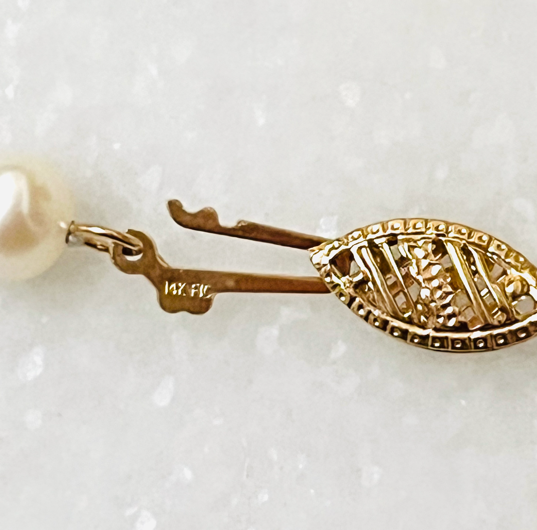 18" Freshwater Pearl Strand With 14K Filigree Clasp