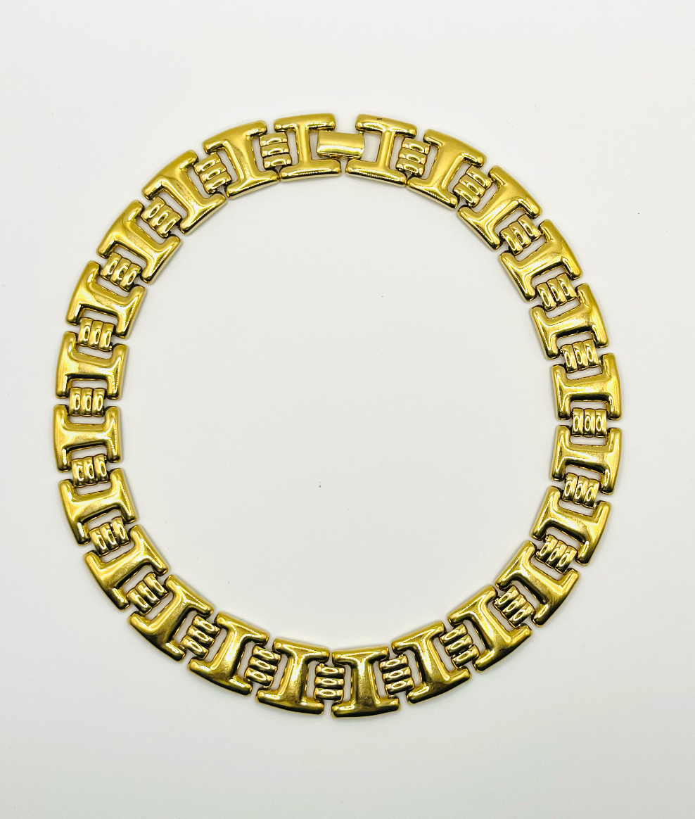 Monet "H Design" Choker