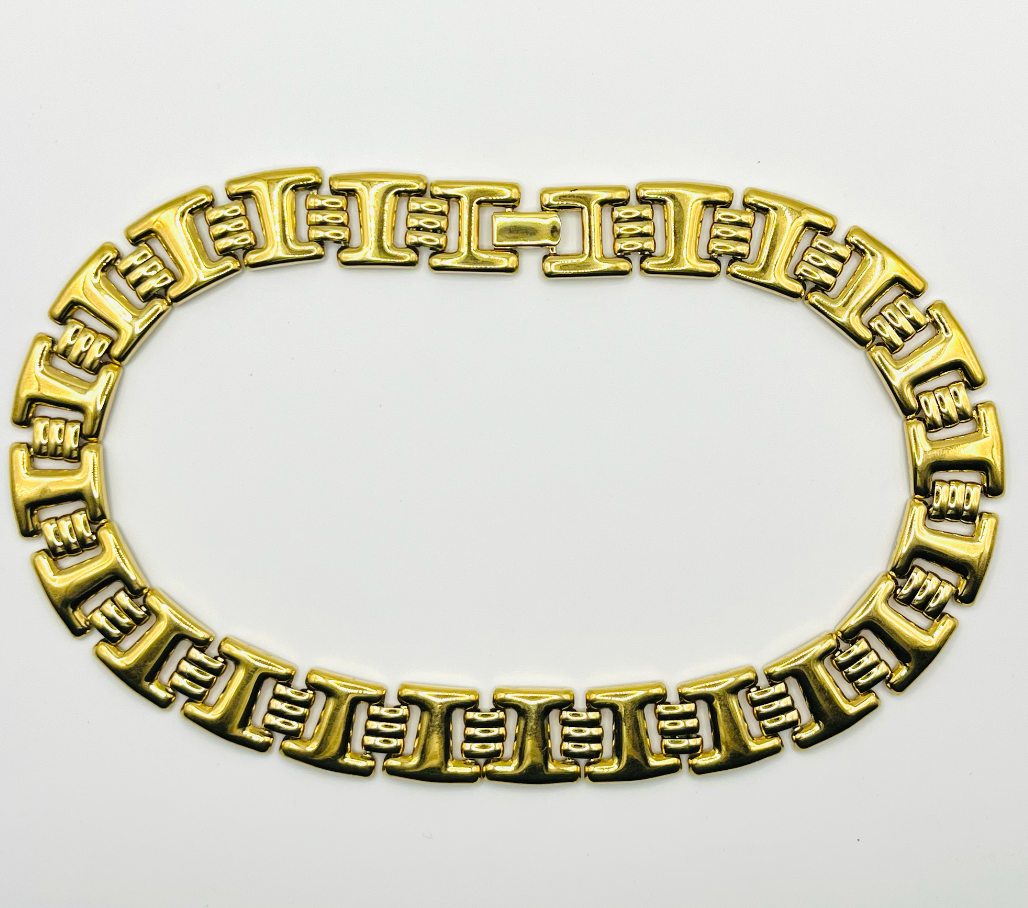 Monet "H Design" Choker