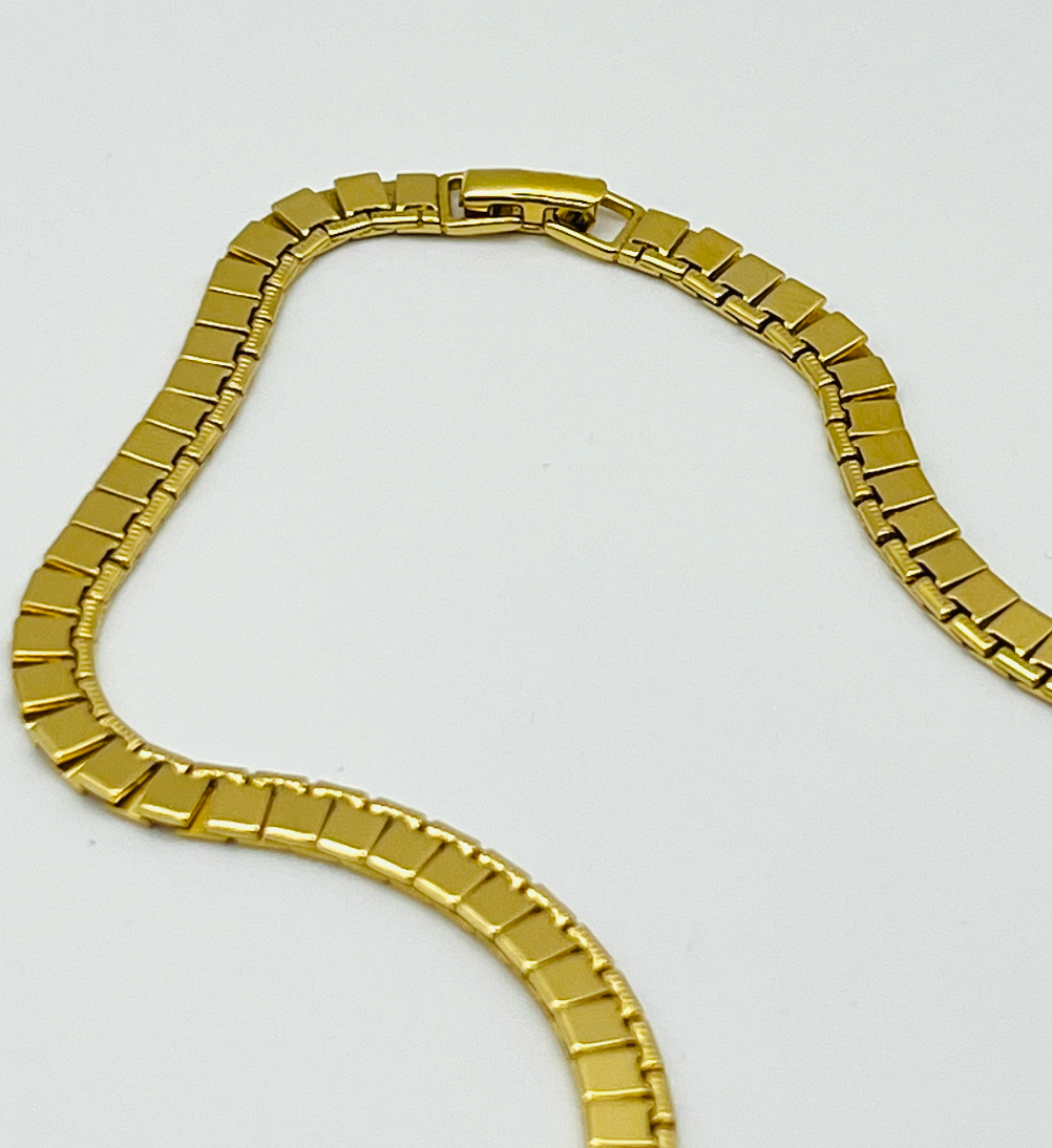 Monet Box Chain Necklace