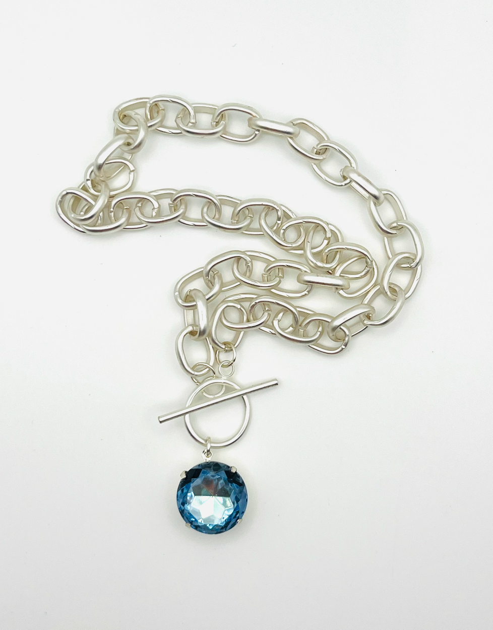 ARTEFACT Studio Icon Necklace: Matte Silver Blue-Green Chaton Rhinestone