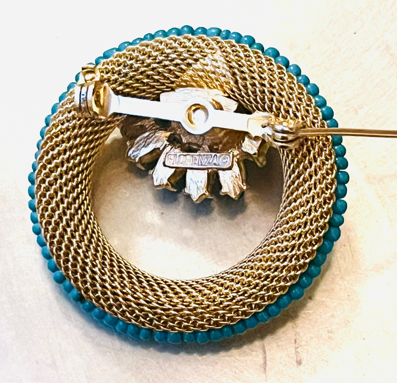 Florenza Mesh Wreath Brooch