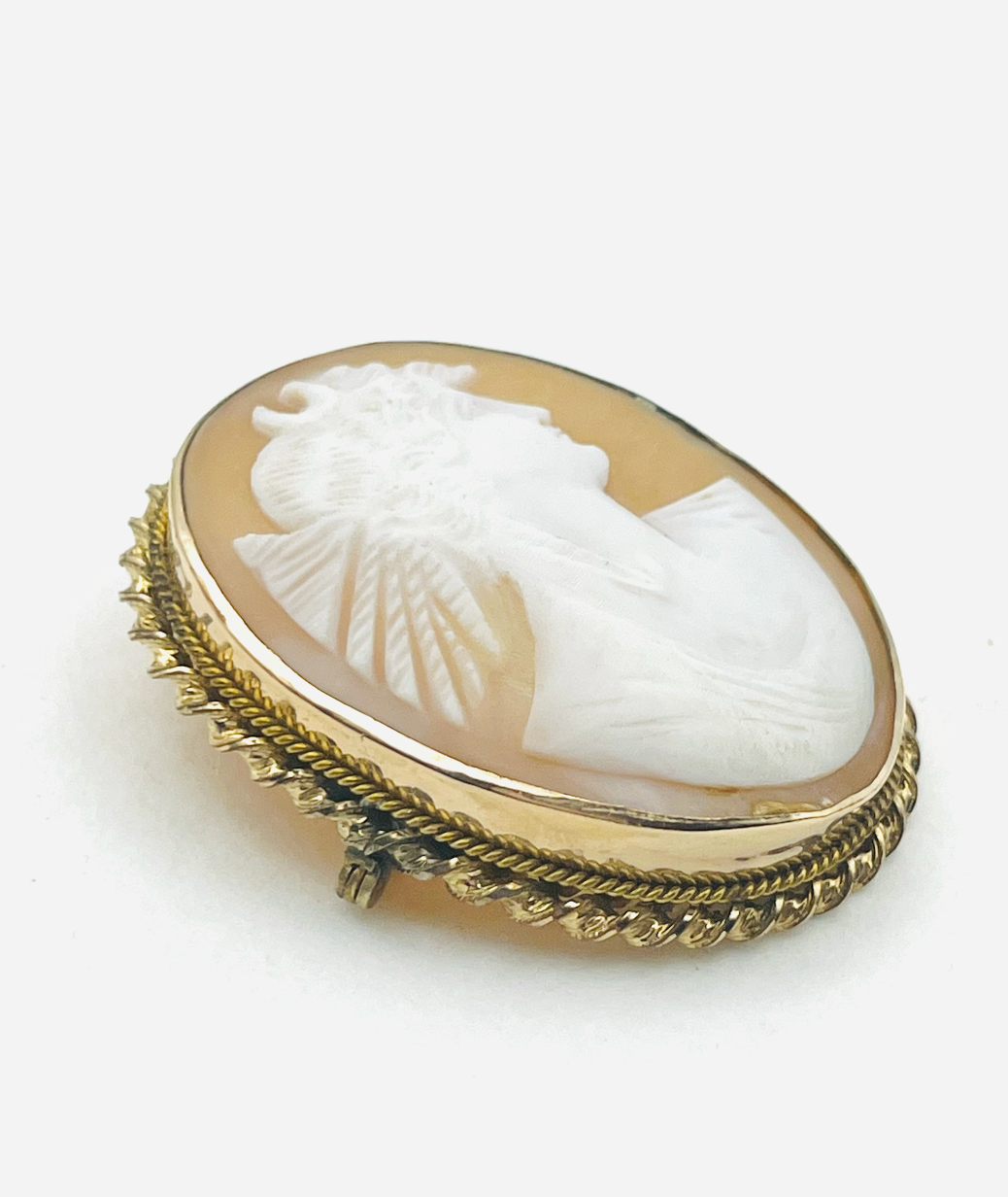 Victorian Aurora Cameo