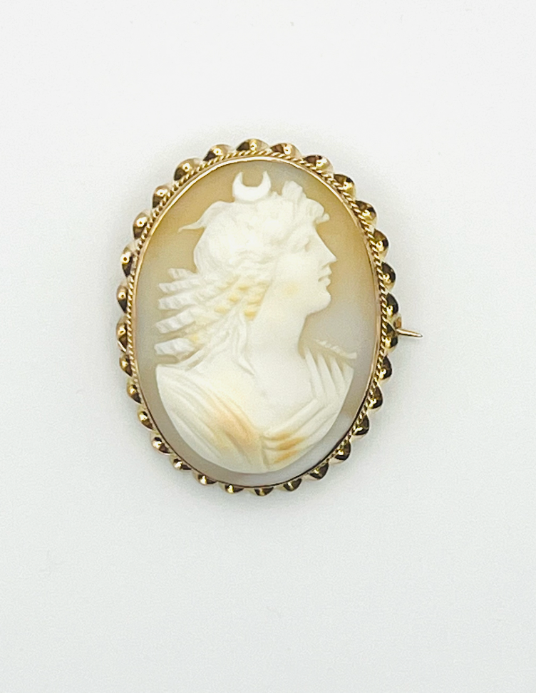 10K Victorian Brooch