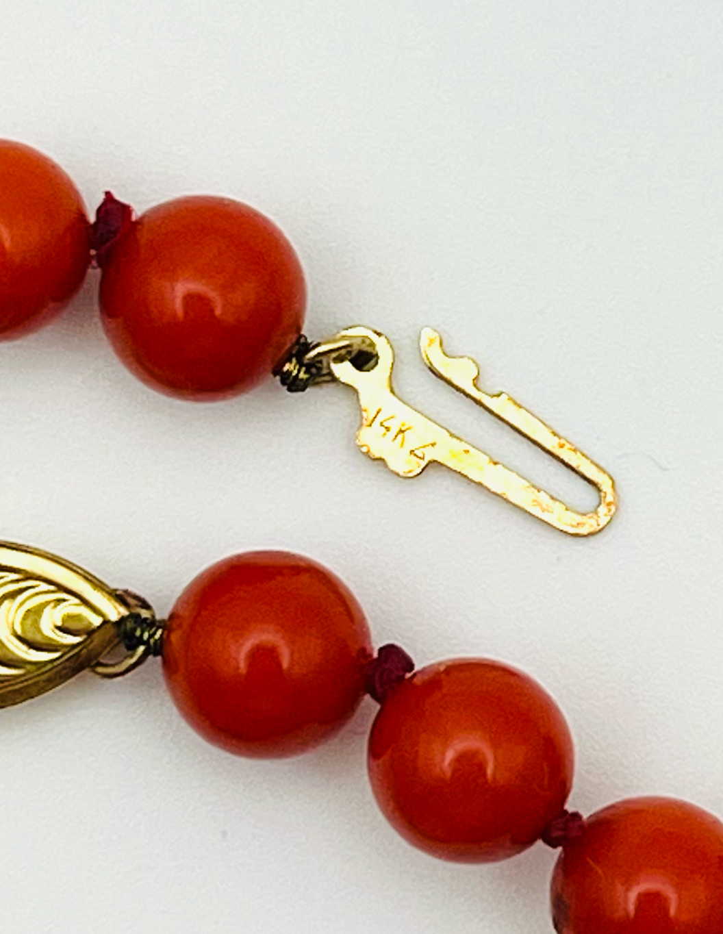 16" Coral Necklace With 14K Clasp