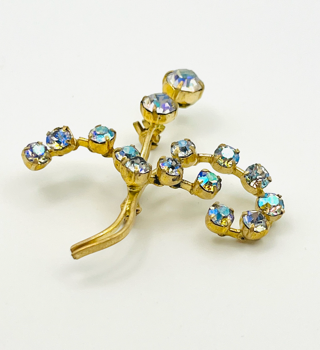 Austrian Swaying Crystal Brooch